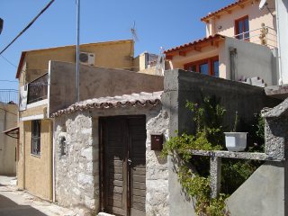 Terraced house at Agios Dimitrios